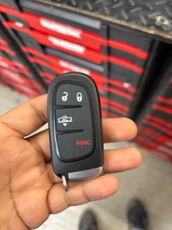 Llaves de autos / car keys and remotes