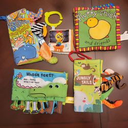 Pre-owned Baby Cloth Activity Books Lot | 5 Plush and/or Crinkle Books | Animals