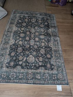 Area rug