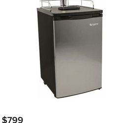 EdgeStar KC2000SSTWIN 20 Inch Wide Dual Tap Kegerator for Full Size Kegs with Ultra Low Temp