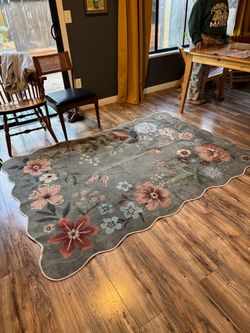 5x7 Floral Area Rug