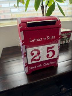 Xmas Mail Box Calendar