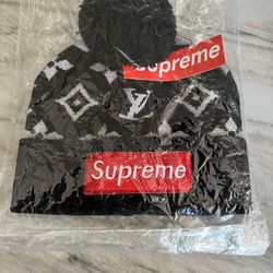 Supreme LV PomPom Beanie Cap **Brand New **