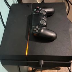 Ps4 500 gb console great condition