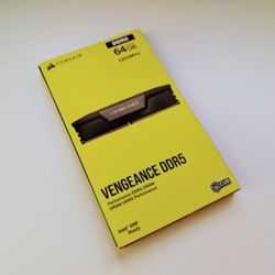 Gaming Bundle - WD Black SN850X 2TB with Heatsink, 4TB Without, Corsair Vengeance 64GB 5200MHz