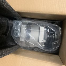 (Brand New)  A/C compressor 