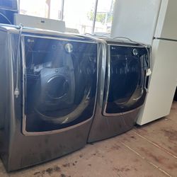 Lg Steam Washer And Lg Steam Gas Dryer Wi Fi  Jumbo Sizes 