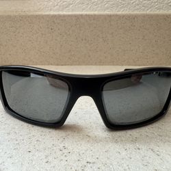 Men’s Gascan Oakley Black Sunglasses
