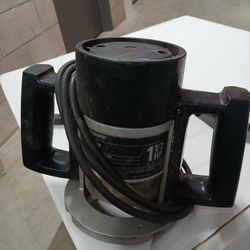 1.5 Hp Router..used But In Xlnt Condition..$25