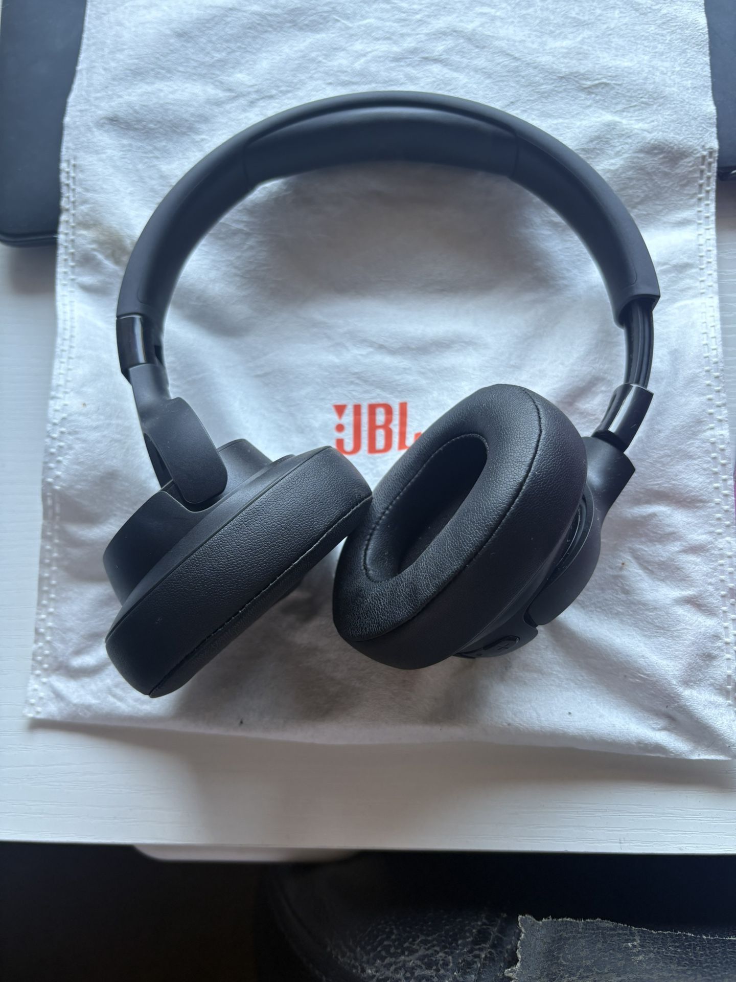 JBL Bluetooth Headphones