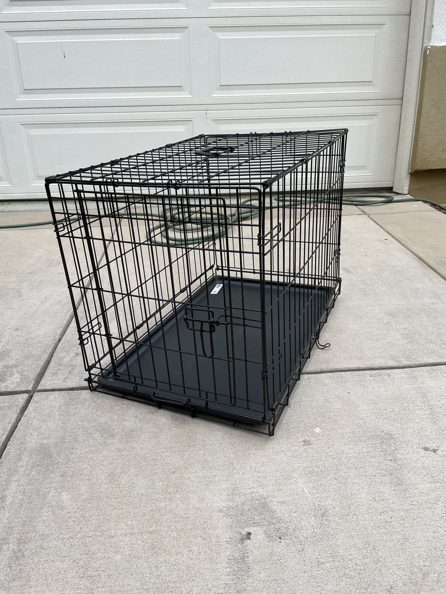 Collapsible Dog Crate