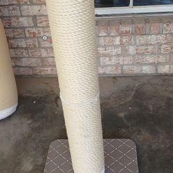 Cat Scratching Post 