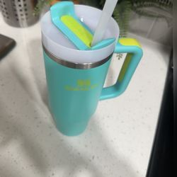 Aqua Stanley