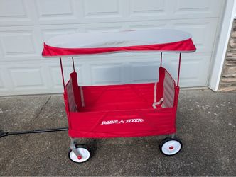 Radio Flyer Foldable Wagon with Cover