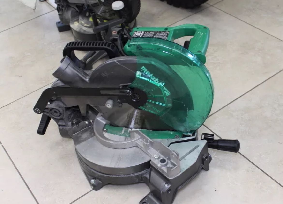 Metabo HPT C10FCG 10" 120V 15A Compound Miter Saw Tool Only Local Pick UP