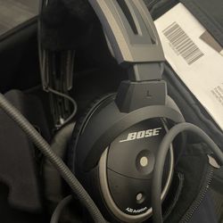 Bose A20 Aviation Headset With Bluetooth 