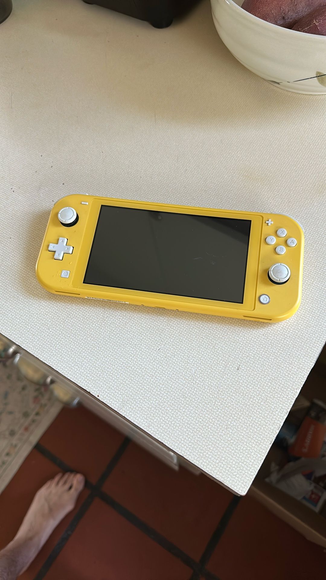 Yellow Switch Lite