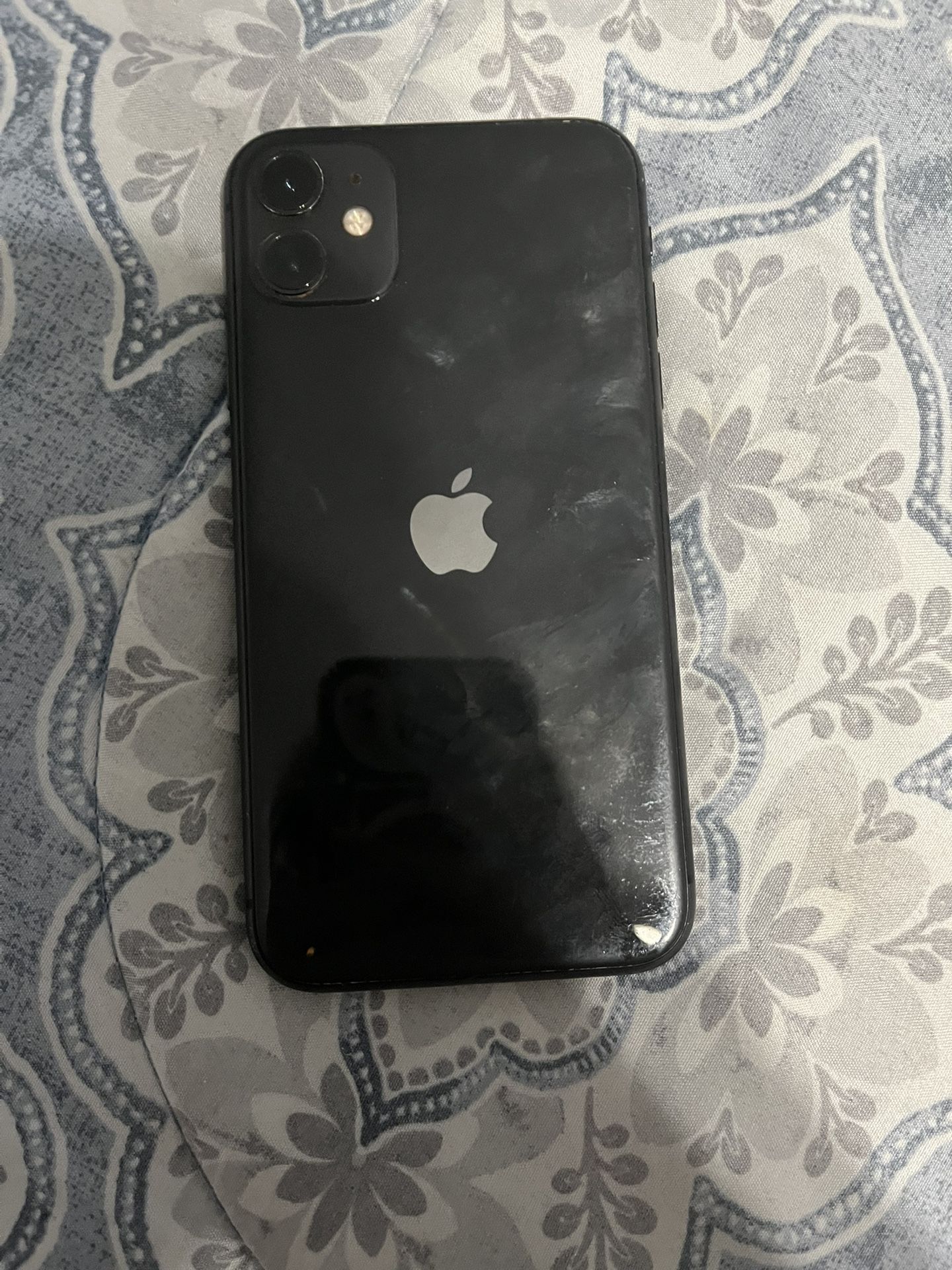 Used iPhone 11 (METRO)