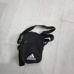 Small Purse For Any Ocassion