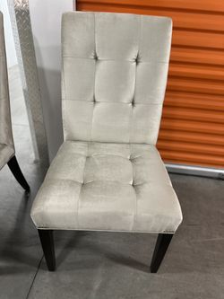 ✨Swaim Dining Chairs – Premium Tufted Chairs $250 Each ✨