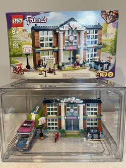 Lego Friends Heartlake City School
