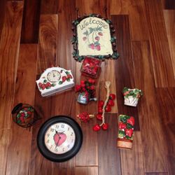 Strawberry Decor 