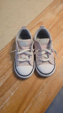 Kids shoes size 10