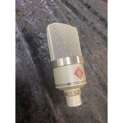 Neumann Tlm 102