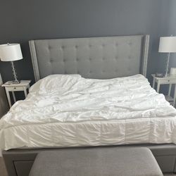 King Bed Frame with Drawers (4) 