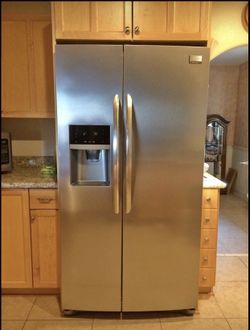 Stainless Steel Kitchen Appliances 