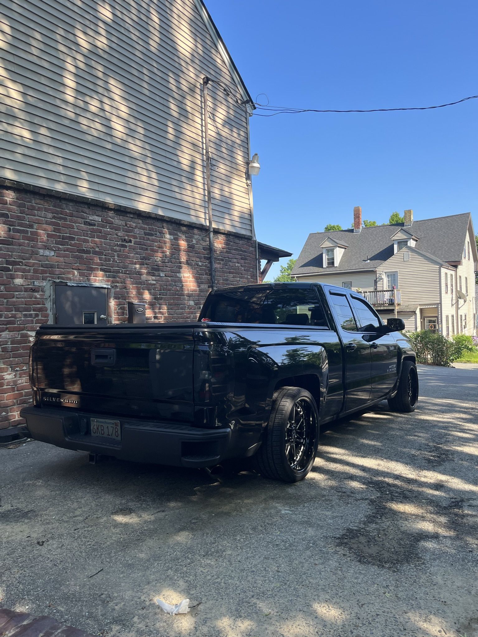 14-18 Silverado GMC Tailgate Black