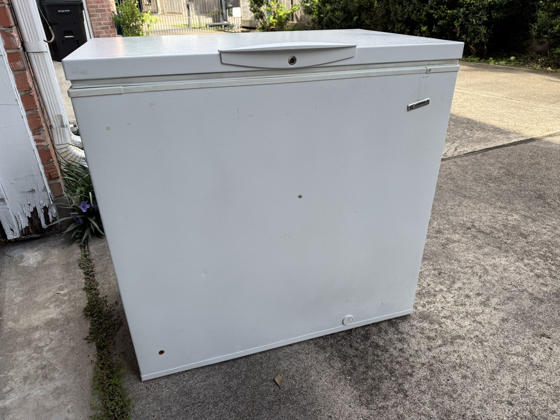 Kenmore Freezer - Not Working - Free