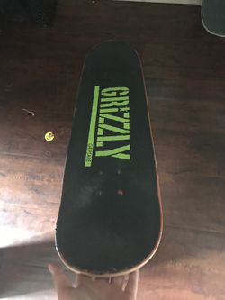 Skate board