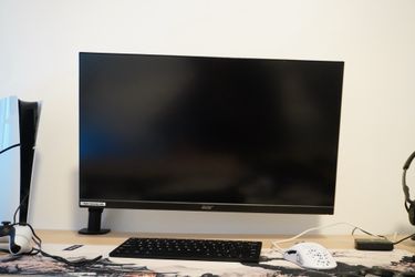 Acer Nitro 27”