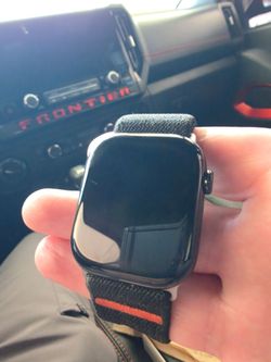 Apple Watch Series 10 – 46mm GPS + Cellular (Unlocked)