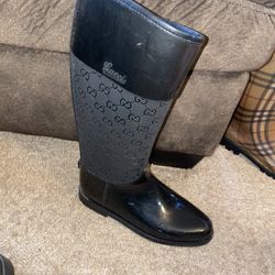 Gucci Women’s Rain Boots Size 9 