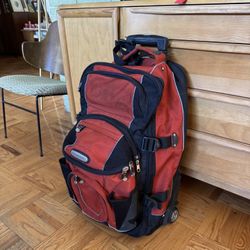 Suitcases/ Rolling duffel bags