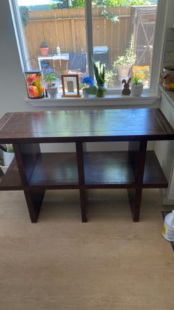 Shelf table