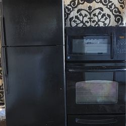 REFRIGERATOR,  GLASSTOP ELECTRIC STOVE AND MICROWAVE,  FREE DELIVERY AND INSTALLATION, 3 MONTHS WARRANTY 