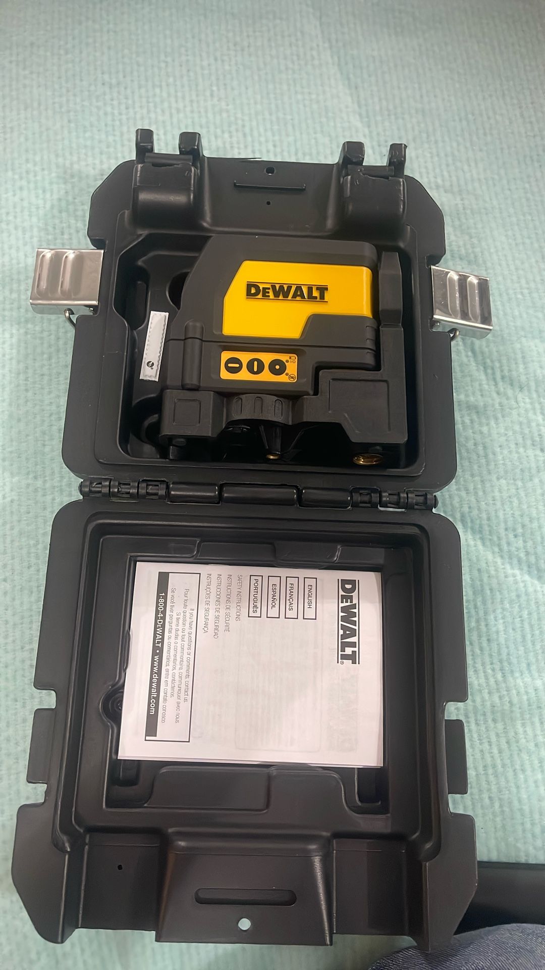 Dewalt CROSS LINE AND PLUMB SPOTS LASER