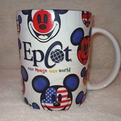 DISNEY Epcot One Mouse One World Ceramic Coffee Mug Cup 18 oz Mickey Face Flags