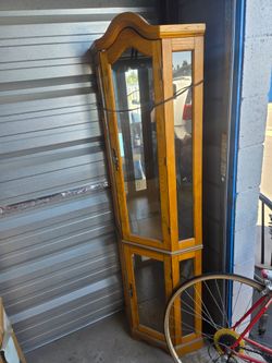 Corner Curio Cabinet