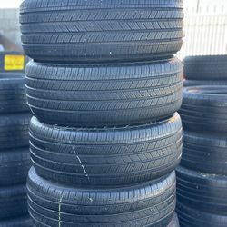 SET OF TIRE 225 50 17 MICHELIN 85% LIFE