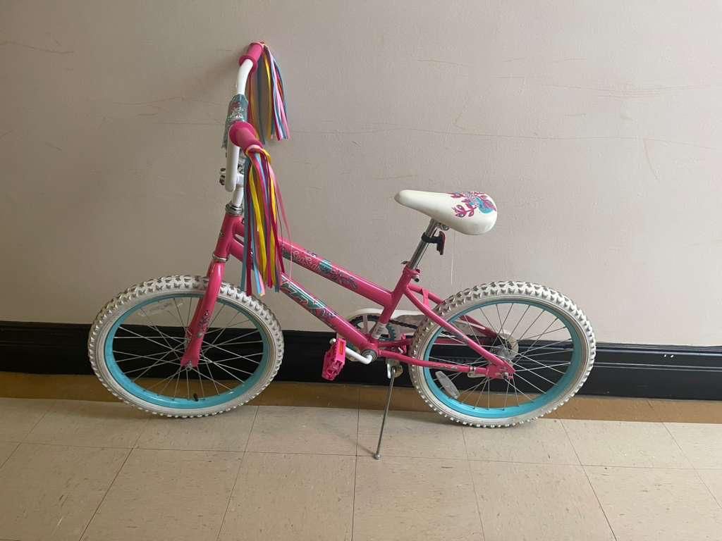 Huffy Illuminate Bike for Girls. Here is some information for purchasing this 20inc bike Features: The bike usually features shiny styles with shiny f