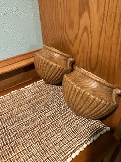 Vintage Pair (HOMCO 1982) - faux-wood resin or plastic 1/2 moon wall pocket planters! COST is 2/$5.00. CASH ONLY PLEASE. Driveway pickup near FINLE