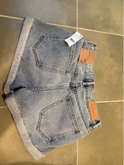 Set of three women’s Pac Sun clothing items - small size 26 waist