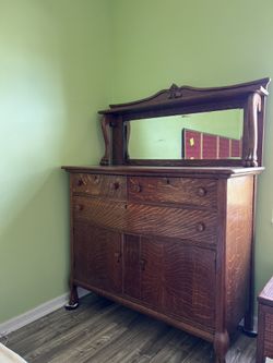 19th/20th Century Antiques