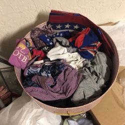2lots Of Clothes.S/M/L