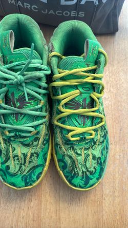 Green And Yellow Mellows