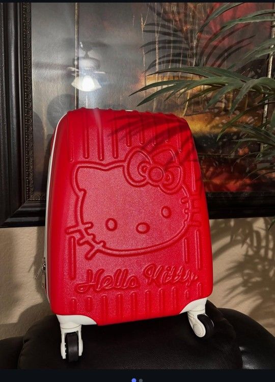 Hello Kitty Luggage
